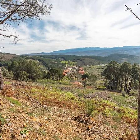 Beautiful In With Patio * Herguijuela de la Sierra